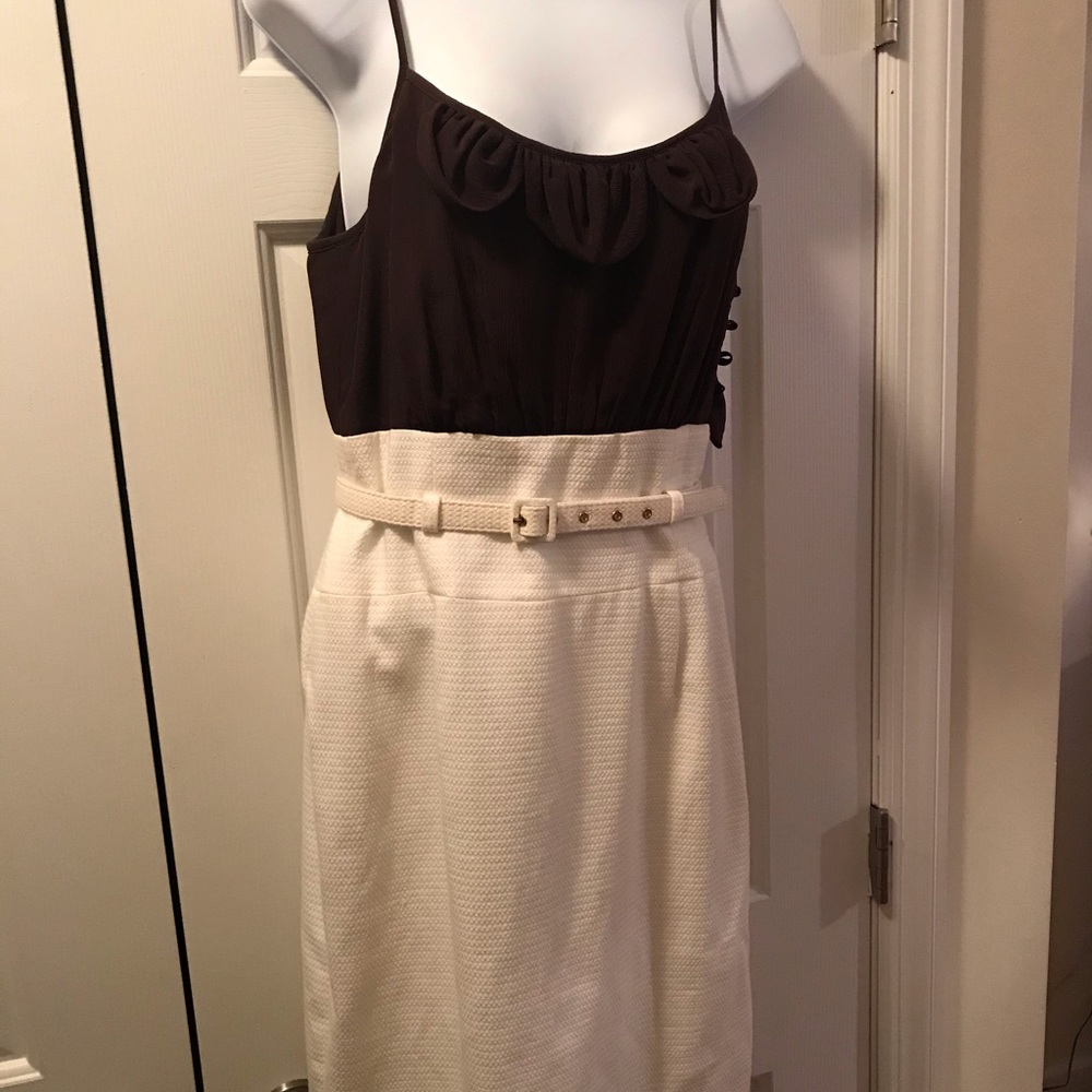 Dress - Picture 4 of 10